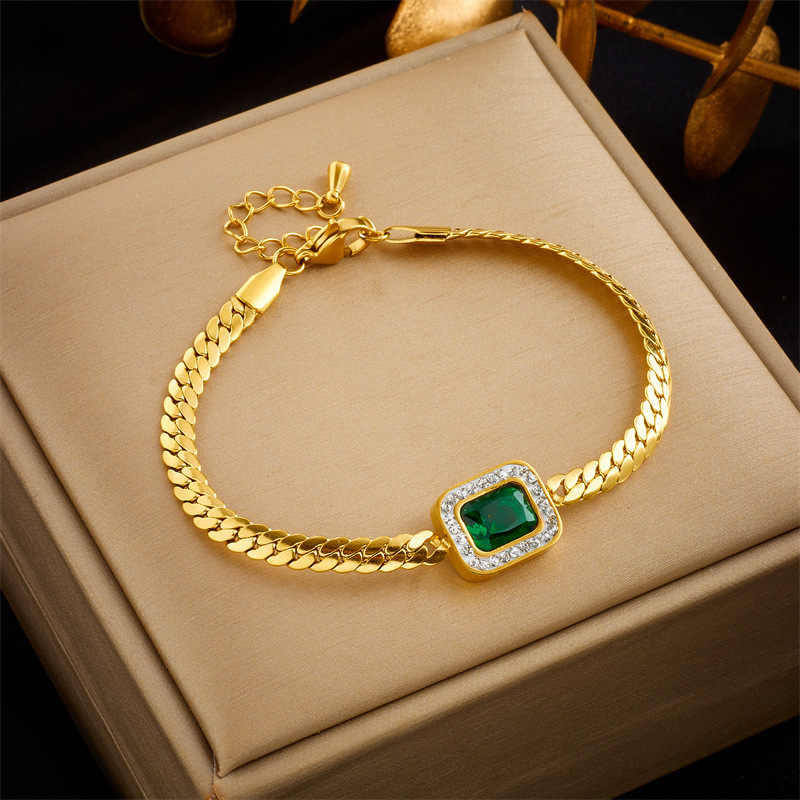 Picture of Fashion niche design simple high-end retro double-layer stacked Pearl Love Diamond five-pointed star pendant anklet