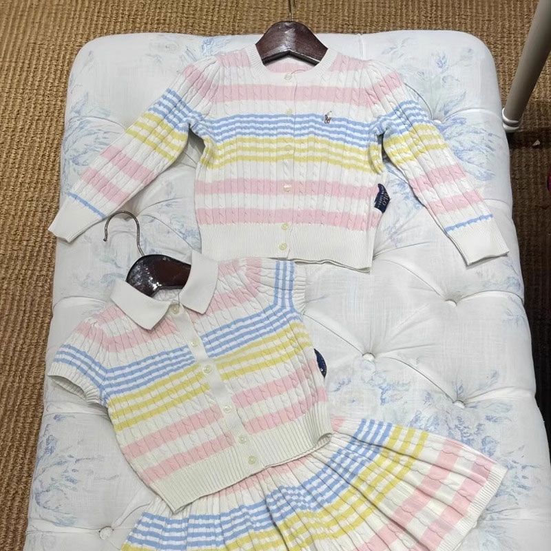 Picture of Girls' Colorfulful Knitted Suit New Style Summer Sweet Colorfulful Stripesd Knitted Top and Skirt Two-Piece Set