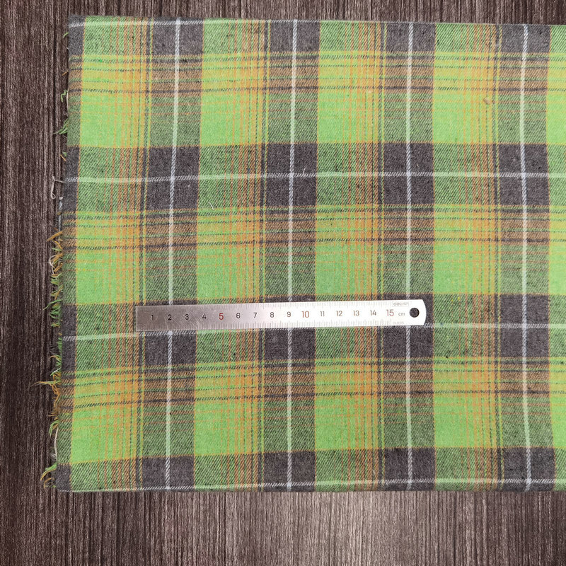 Picture of Spot twill sanding cotton plaid children's shirt plaid fabric 21 yarn-dyed flannel decorative fabric