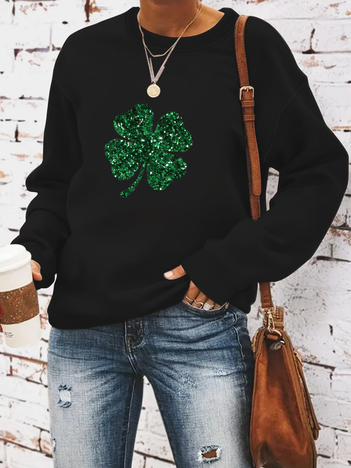 Picture of European and American Cross-border Autumn and Winter Women's Casual Long-sleeved Crewneck St. Patrick's Day Four-leaf Clover Pullover Sweatshirt Sweatshirt