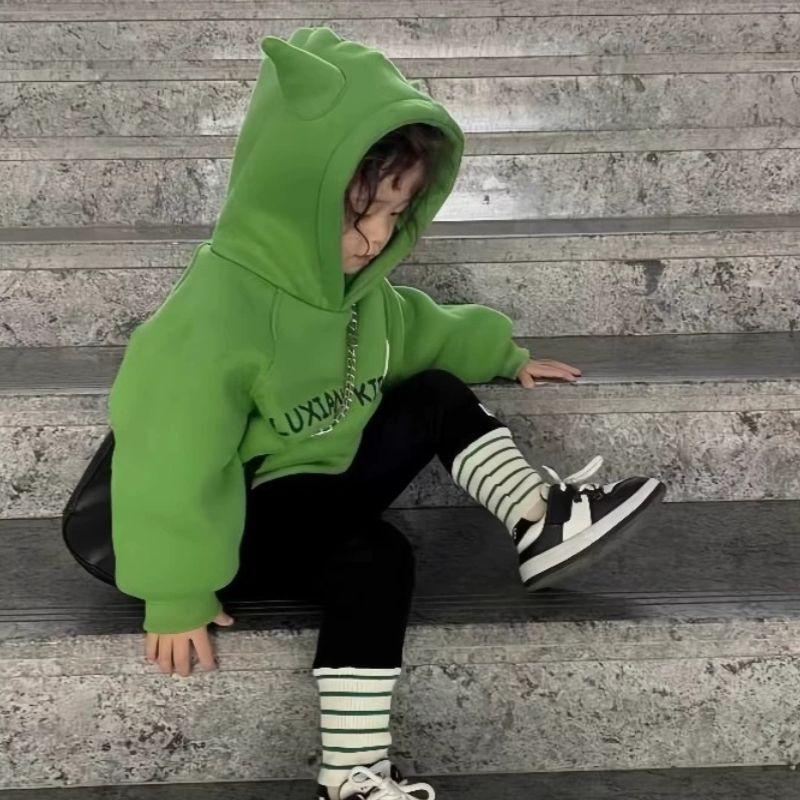 Picture of Baby girl's autumn and winter 2023 fleece-lined sweater girls' Korean style western style warm hooded top children's sweater