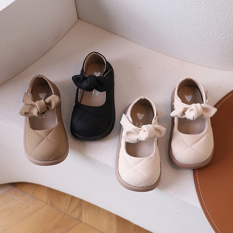 Picture of Children's Leather Shoes 2025 Spring Soft Leather Bow Girls Princess Shoes Children's Shoes Lolita Baby Girls Single Shoes Leather Shoes