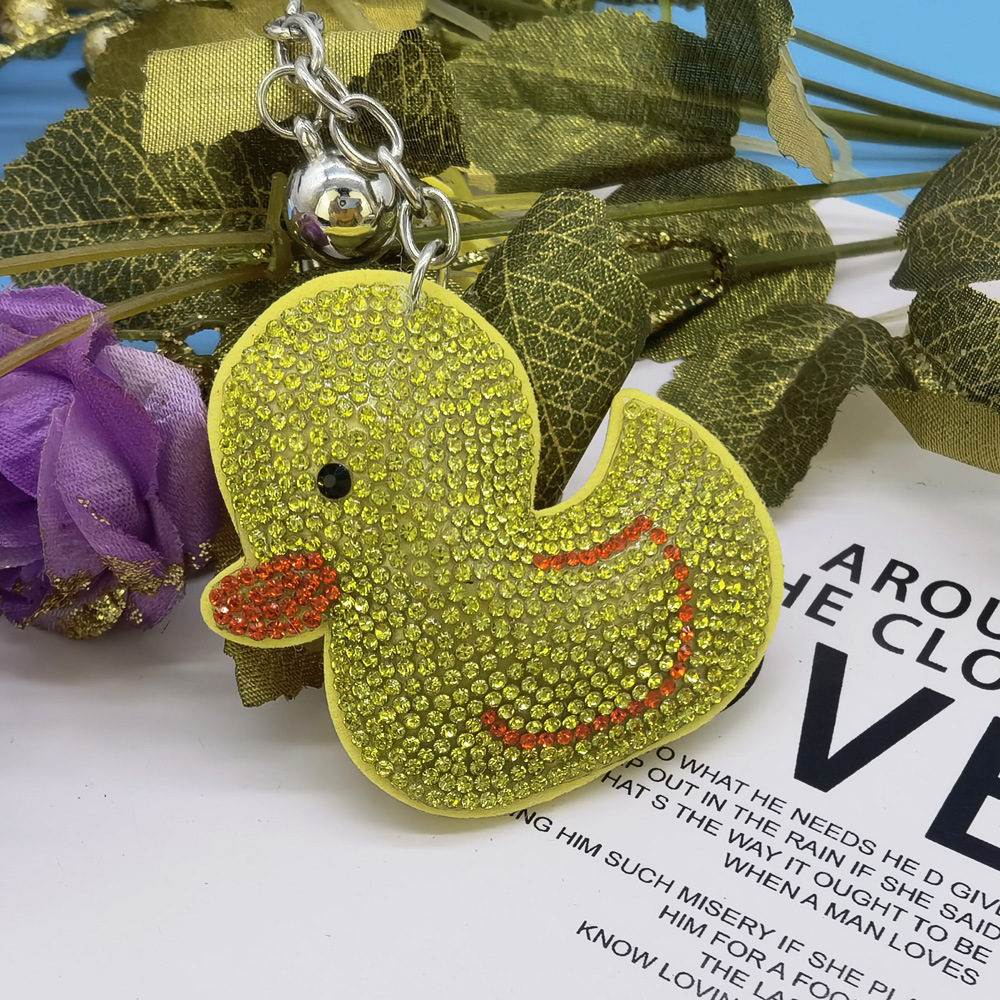 New creative cartoon animal Diamond key chain hot rhinestone small yellow duck key chain Women's bag ornaments