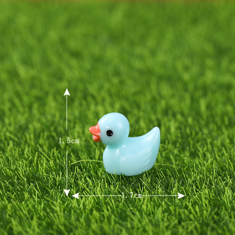 Picture of Little Yellow Duck doll pendant Moss micro landscape decoration creative ornaments mini little duck resin crafts