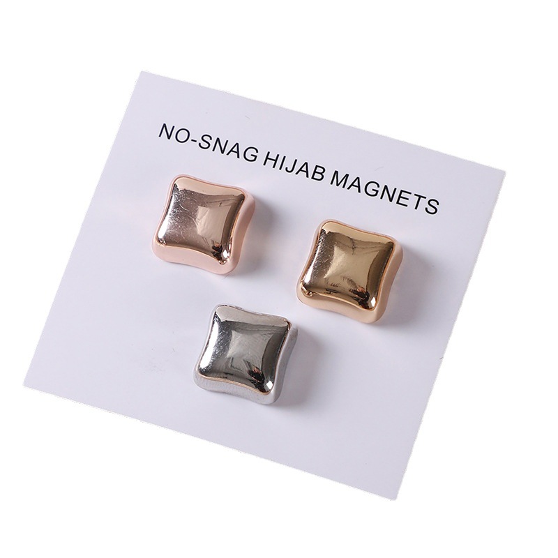 Picture of Square Round Love Five-pointed Star Strong Magnet Jewelry Women's Yarn Scarf Accessories Shawl Buckle Dual-purpose Fashion Hair