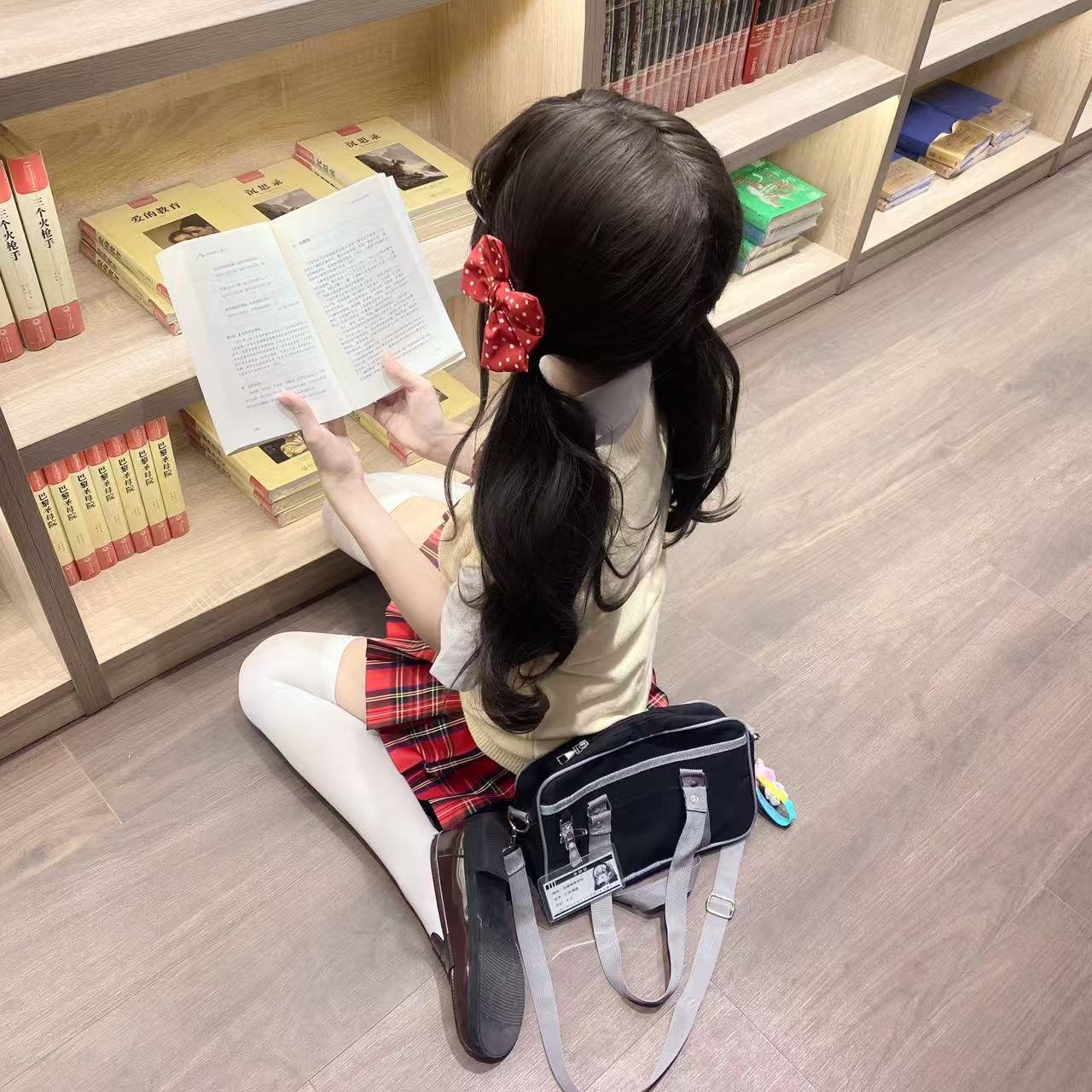 Picture of New JK Uniform suit Wholesale Pepper Plaid Skirt Campus College Plaid Pleated Skirt Sweet Half Skirt