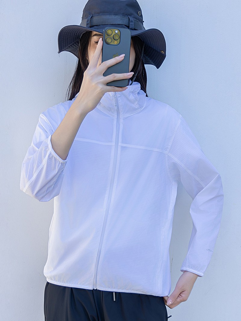 Summer Outdoor Skin Clothing for Men, Ice-Feel Ice Silk Sun Protection Clothing for Women, Anti-Uv, Lightweight Sun Protection Clothing, Quick-Drying and Lightweight