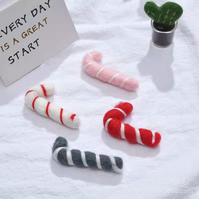 Cartoon Santa Claus crutch diy hair accessories Christmas tree decoration material wool felt poking fun finished products