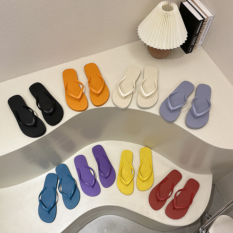 2024 Summer Factory Wholesale Flip-Flops for Women's Outer Wear Internet Celebrity Non-Slip Beach Shoes Flip-Flops Supermarket Ready Stock