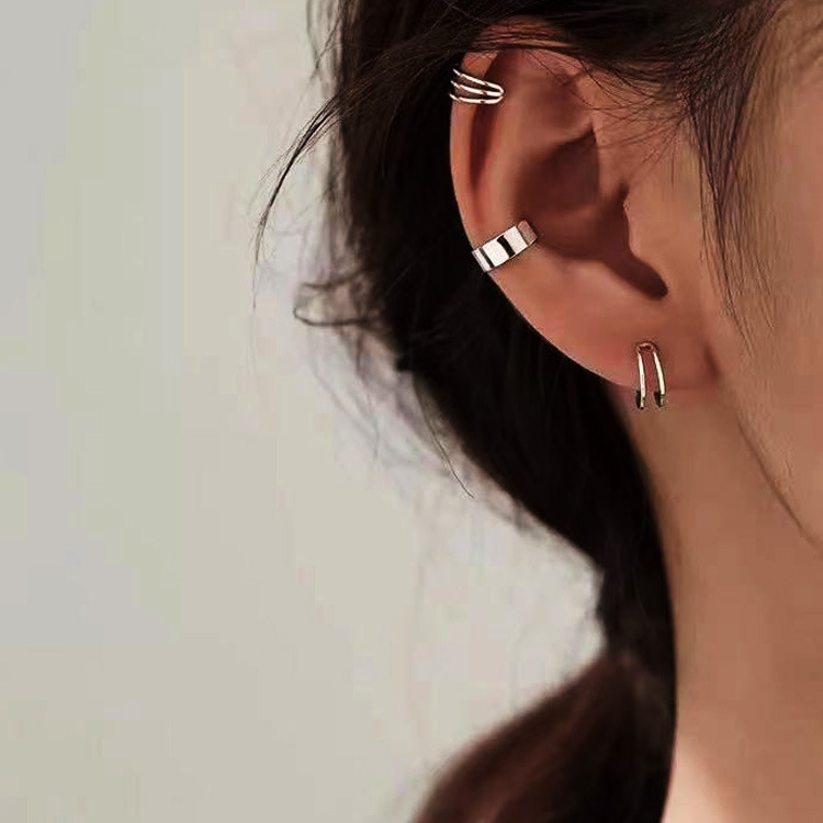 Picture of Korean style ins no hole c type ear clip fashion retro cold wind geometric hoop earrings earrings wholesale ear clip women
