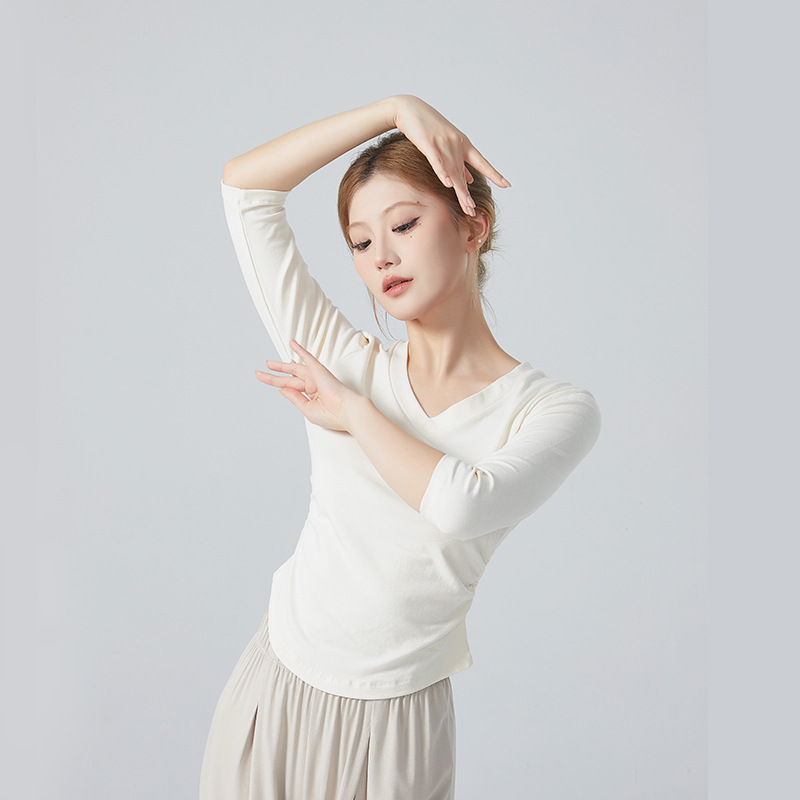 Picture of Dance Suit Top Women's V-neck Slim Look Classical Dance Suit Modern Dance National New Style Clothing Adult Dance Practice Suit