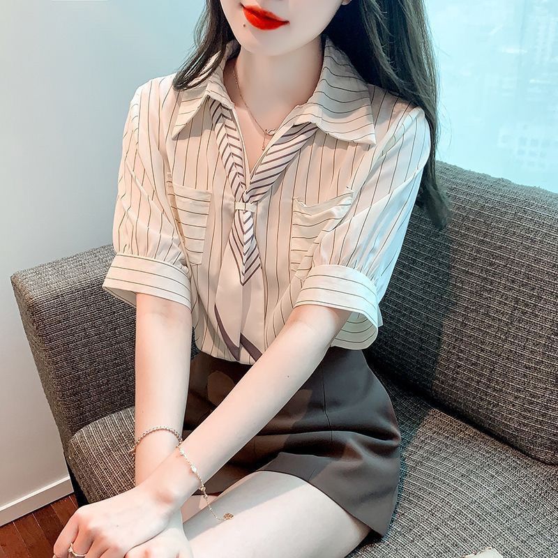 2024 New Casual All-match Shirt Women's Short-sleeved Summer Design Sense Niche Chic Pocket Polo Collar Shirt