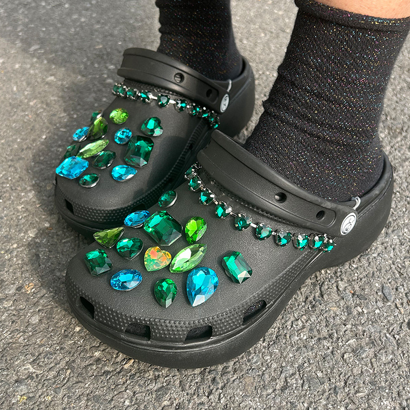 Rhinestone Shoes Flower Shoes Buckle Hole Shoes Decorative with Chain Removable Cross Upper Accessories Accessories 2024 New