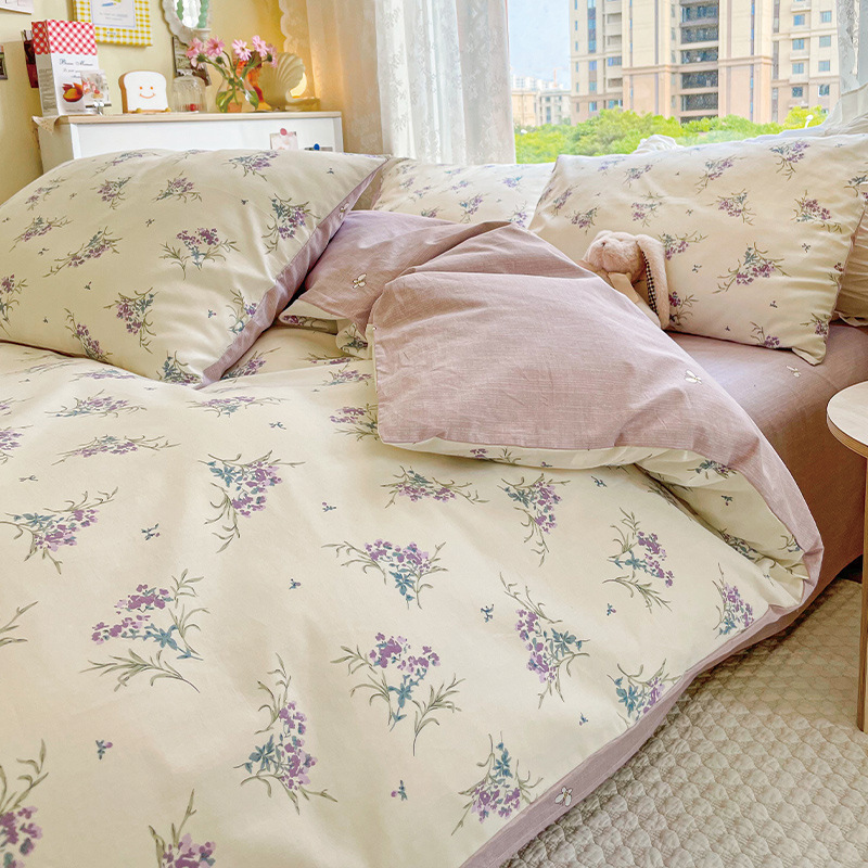 Picture of 2025 New Spring & Fall 60 Small Floral Cotton Four-Piece Set Ins Style Pure Cotton Dormitory Bed Bed Sheets Quilt Cover Three-Piece Set