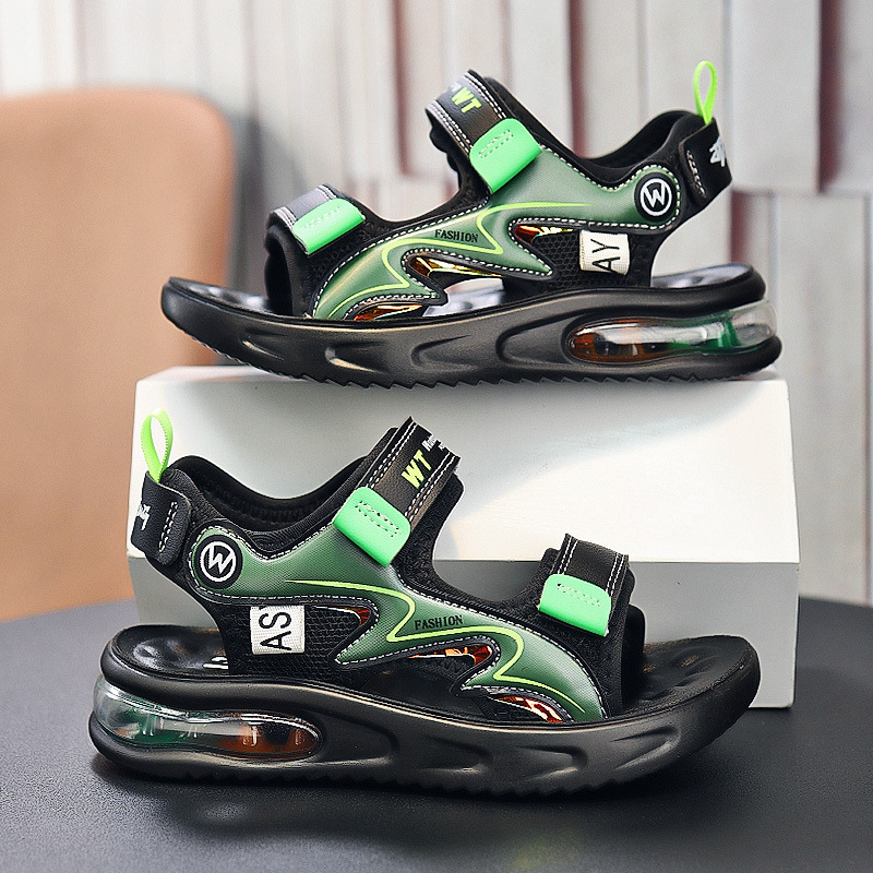 Children's Sandals New 2025 Summer Comfortable Fashion Casual Boys Beach Shoes Korean Style Children's Shoes for Students