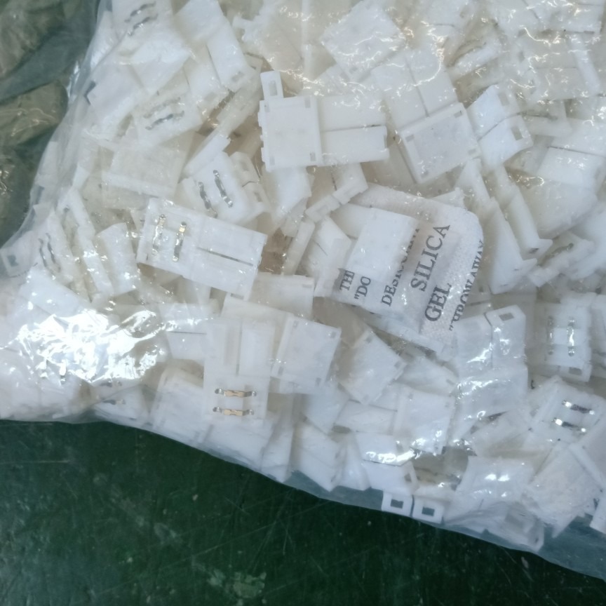Picture of 4P Light Strip Row Pin 2.54 Light Strip Solderless Connector 10mm Docking Connector Solderless Buckle Rgb Light Strip