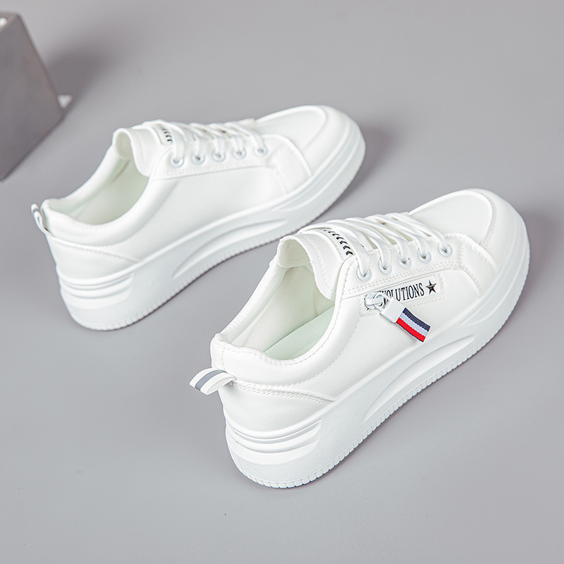 Thick-soled white shoes women's 2025 spring new student leather panel shoes children's versatile explosions casual sports women's shoes