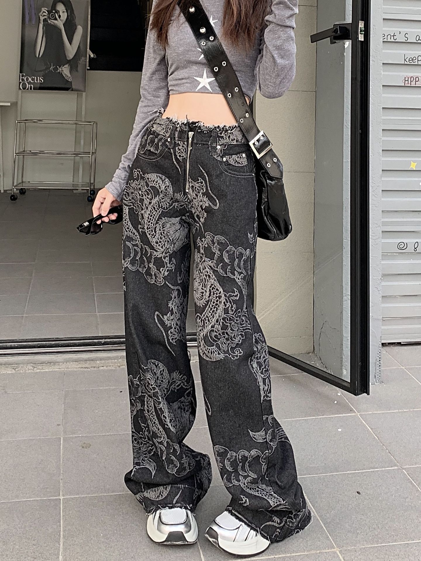Picture of American National Trend Dragon Pattern Print Sense of Design Design Raw Edge Wide Leg Jeans for Women High Waist Loose Slimming Look Floor Mopping Pants