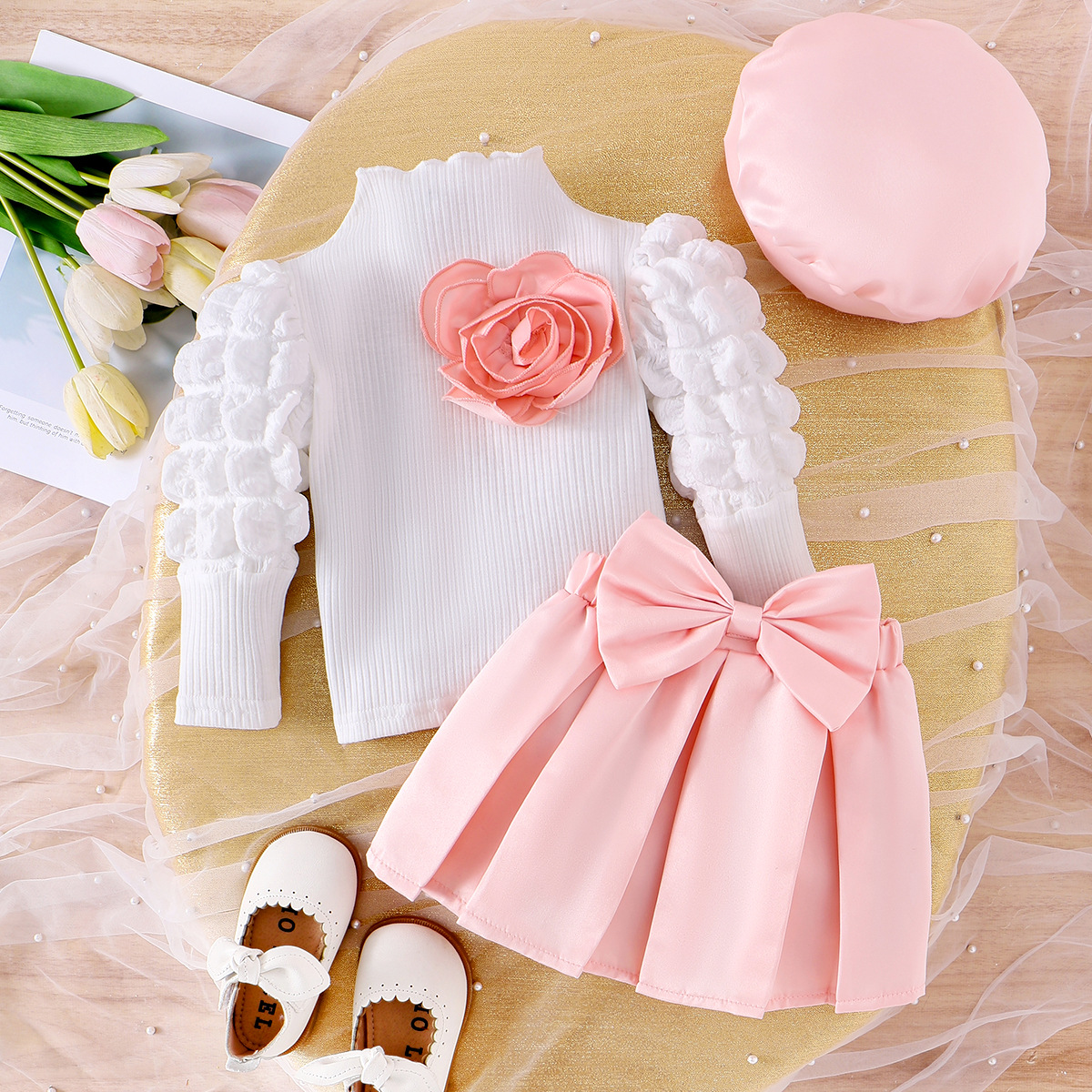 Foreign trade Europe and the United States autumn new suit girls baby bubble sleeve top pink bow pleated skirt two-piece set