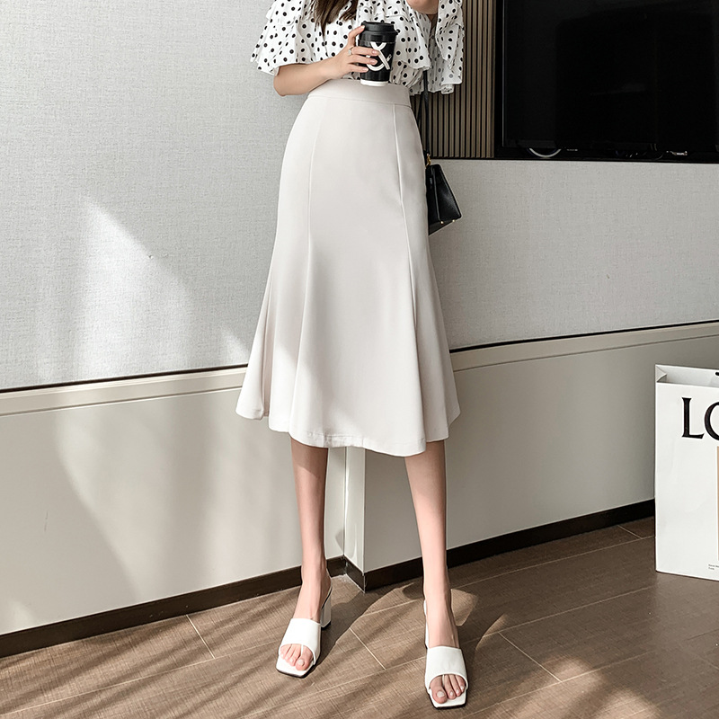Korean version of the long fishtail skirt 2024 autumn new high waist temperament wrap hip skirt high waist skirt women's long skirt