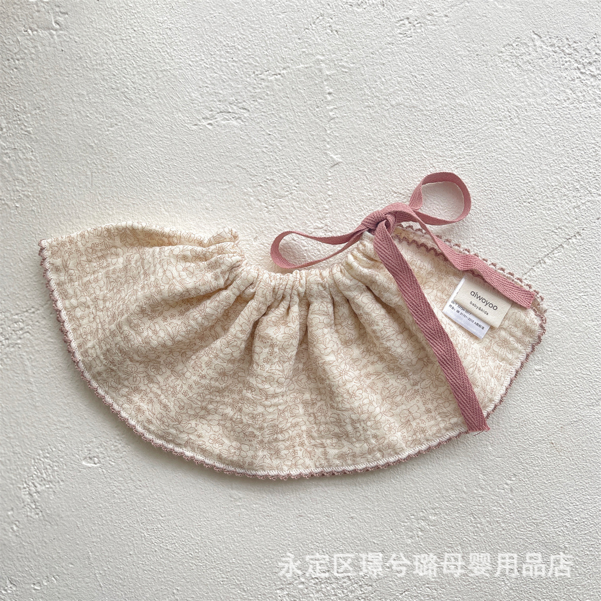 Picture of Baby 4-Layer Cotton Gauze Bib with Tie, 360-Degree Anti-Spit-Up Bib for Infants