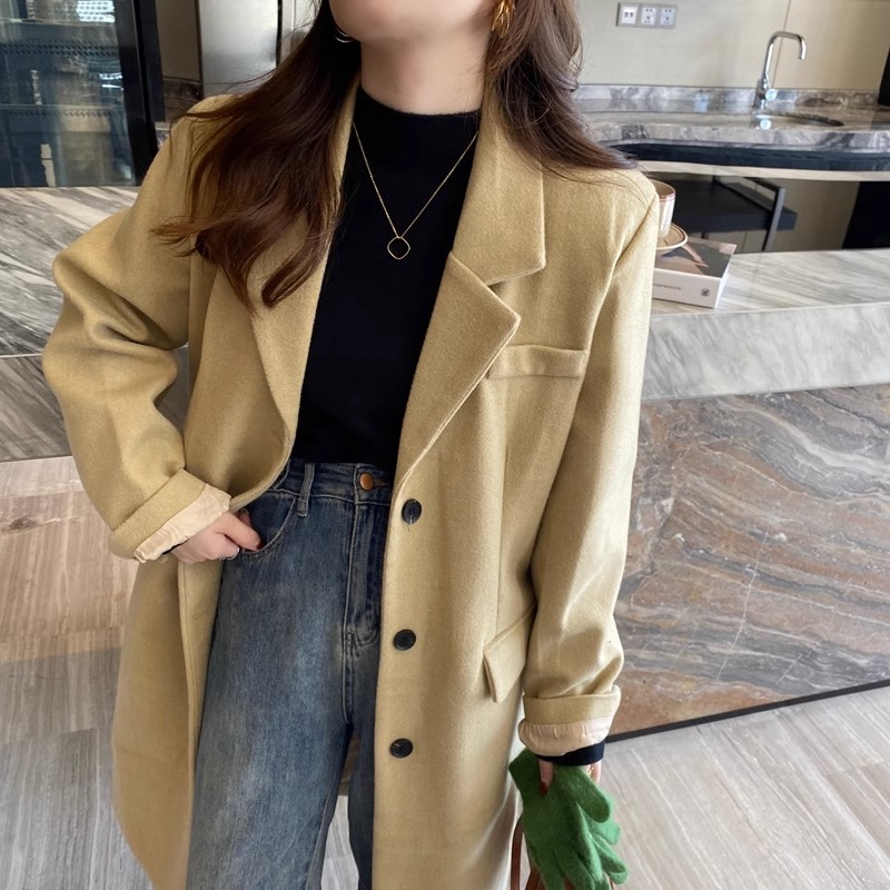 Picture of Women's Half Turtleneck Knitted Bottoming Shirt with Autumn and Winter Style All-In-One Velvet Sweater 2023 New High-Bottom Top