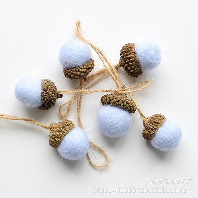 Picture of Cross-border wool felt Acorn ball Christmas ornaments handmade diy material scene layout Christmas tree pendant