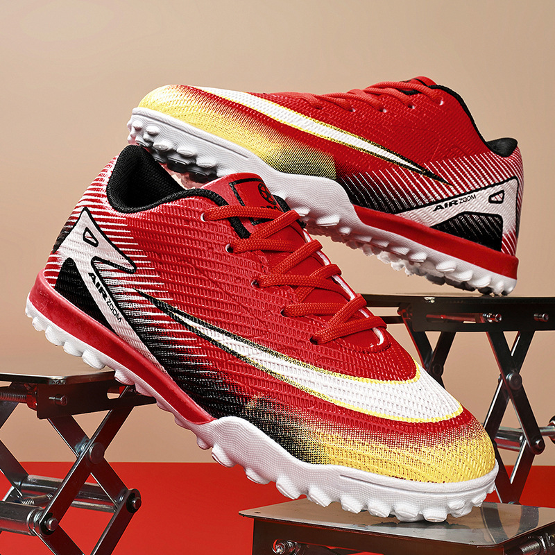 2025 Cross-Border New Children's Football Shoes for Primary School Boys and Girls with Velcro Casual Game Sports Shoes