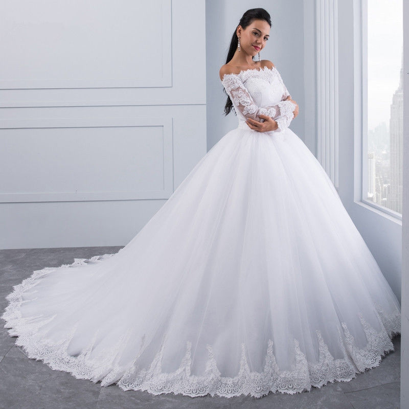 Picture of High-End Wedding Dress 2025 New One-Shoulder Long-Sleeved Bride Wedding Slim Waist Slimming Look Lace Large Tail
