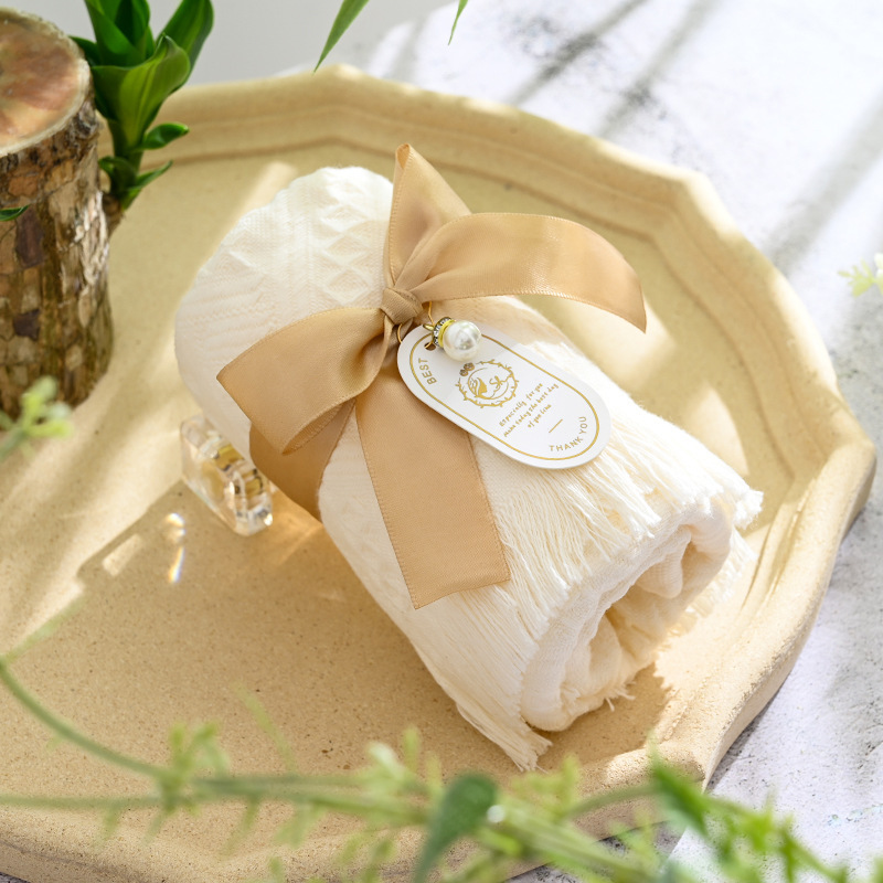 Picture of Wedding Hand Gift Towel Creative Tassel Towel Birthday Hundred Days Full Moon Gift Return Hand Gift Towel Wholesale