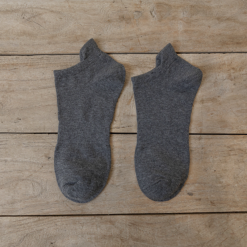 Picture of Socks Men's Socks Spring New Pure Cotton Men's Ear-Lifting Breathable Deodorant Short-Tube Low-Cut Shallow Mouth Pure Color Boat Socks Trendy