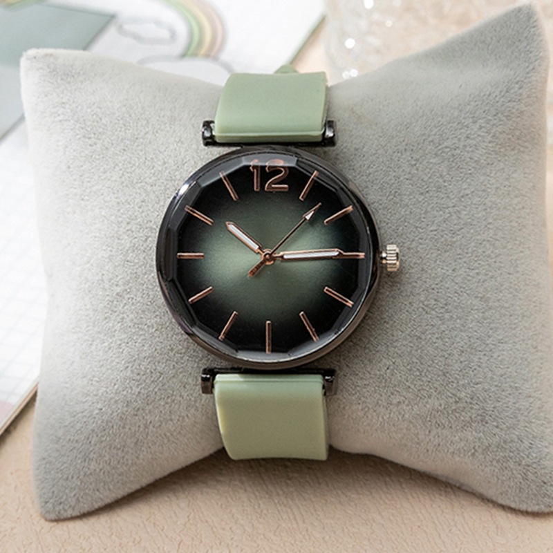 Picture of Foreign trade hot ladies watch fashion simple temperament digital scale women's watch silicone tape quartz watch wholesale