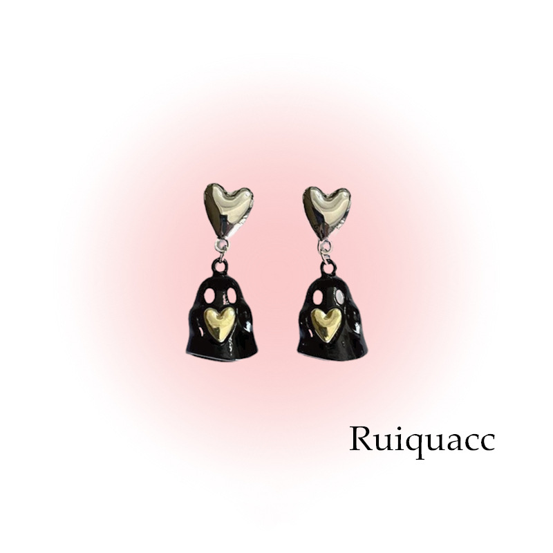 Cute villain series hug love ghost earrings S925 silver niche design imitation White Porcelain Black earrings earrings