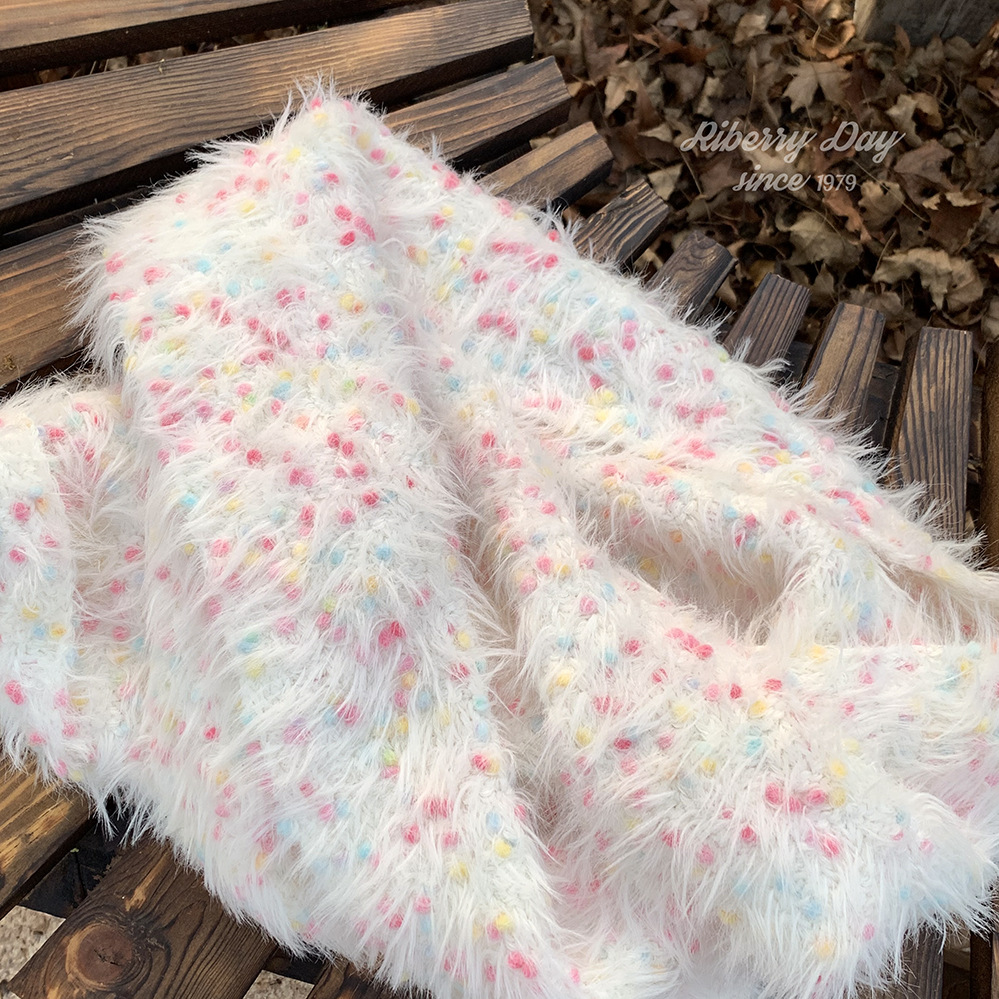 Picture of Imitation mink velvet sugar bean color wave dots warm autumn and winter light fluffy wool knitted white small scarf K