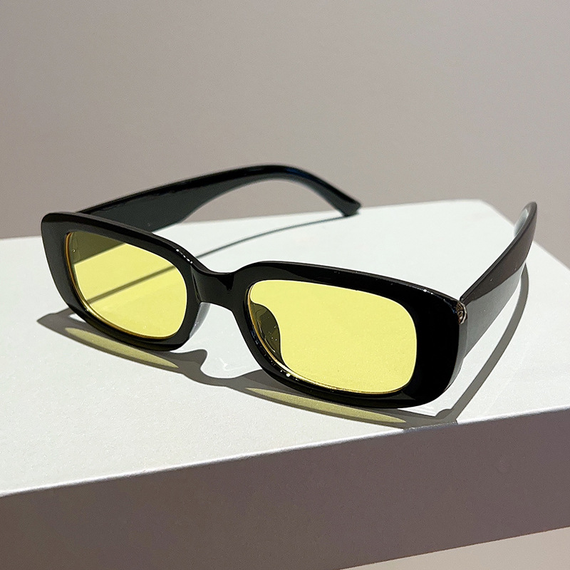 Picture of New Retro High Sense Small Box Anti-UV Sunglasses Trendy Street Fashion Sunglasses AliExpress Hot Sale