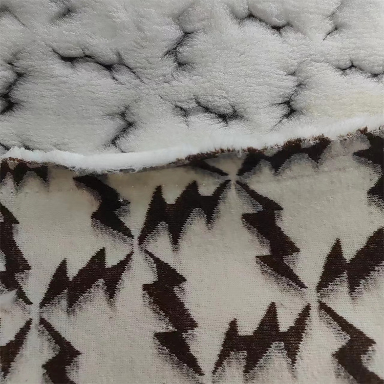 Ready Supply of Lightning Clouds, Two-Color Jacquard Cashmere, Clothing, Shoes, Hats, Bags, Toys, Home Textiles, Pets