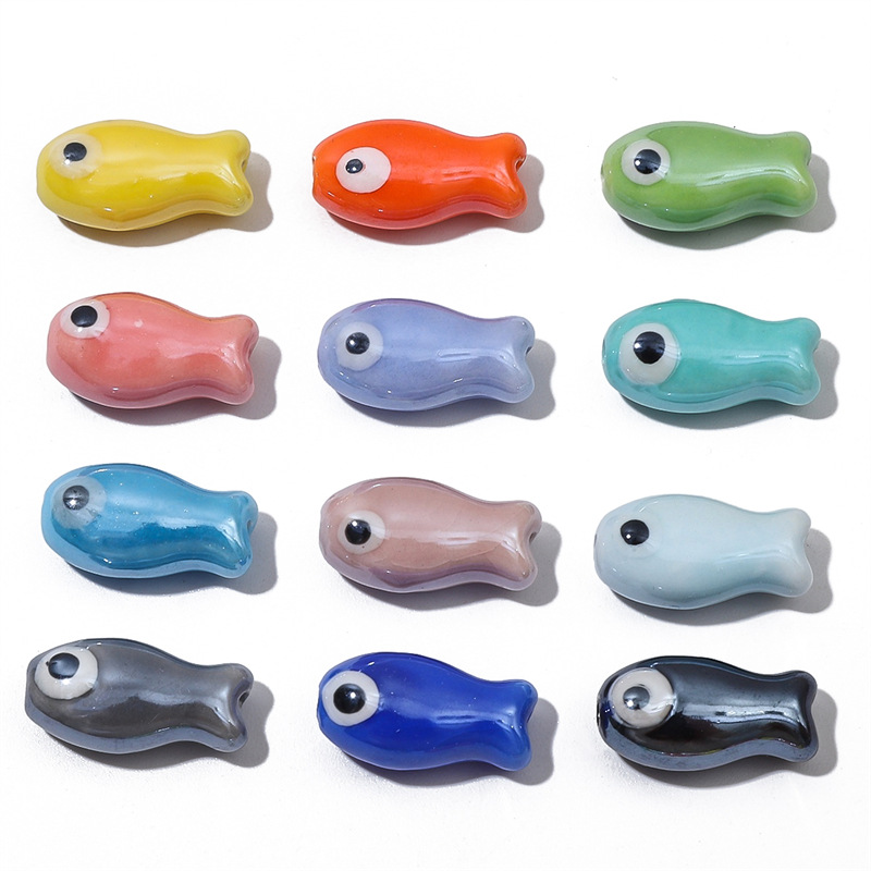 Cute color ceramic double-sided painted small fish beaded handmade DIY bracelet small fish pendant accessories