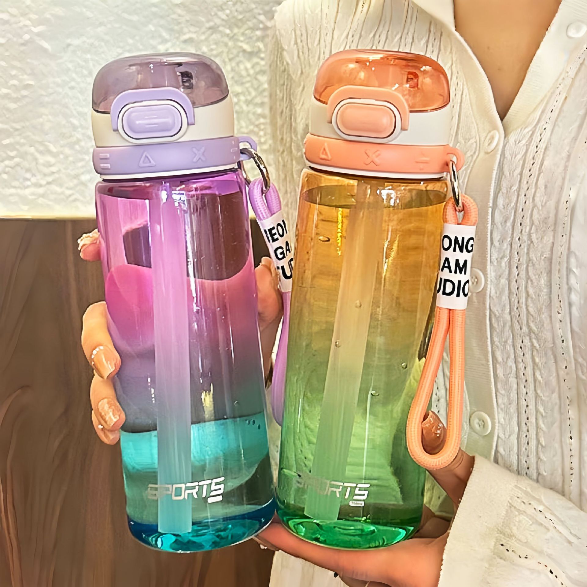 Picture of Simple Water Cup New Sports High-value Plastic Water Bottle Gradient Color Portable Student Summer Girl Suction Cup