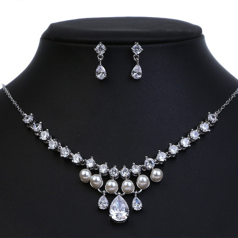 Korean Style Fashionable Pearl Bridal Accessories Necklace and Earrings Two-Piece Set Foreign Trade Cross-Border Accessories Wholesale