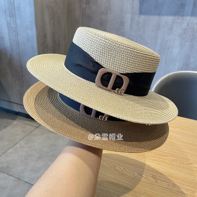 Hat Women's Summer Sunshade Sunscreen Flat Top Celebrity Style Top Hat Seaside Fashion Sun Hat New High-grade Sense Straw Hat
