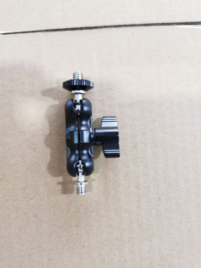 Picture of Small magic hand bracket double head screw connection strange hand magic arm bracket flash pea clip pea pod