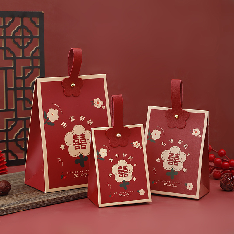 Picture of Wedding Candy Box 2025 New Popular Wedding Souvenir Candy Special Bag High-End Gift Box Empty Box