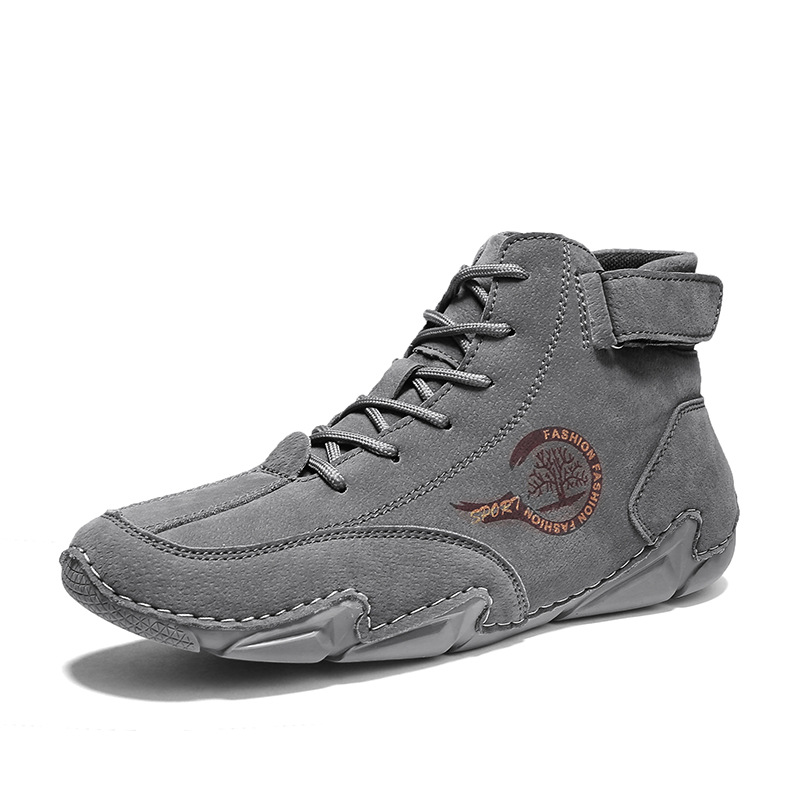 Spring and Autumn new men's casual shoes short boots independent station outdoor leisure men's boots trendy one-piece delivery men's shoes