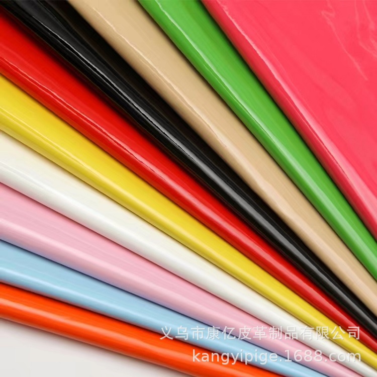 in stock 0.6mm Mirror Leather Glossy Patent Leather PU Leather Fabric DYI Amusement Park Sofa Luggage Decorative Leather