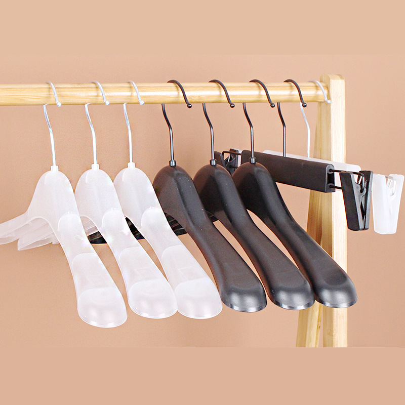 Cross-border suit hanger wide shoulder seamless plastic clothes hanger clothing store hanger wholesale clothes rack clothes rack clothes rack