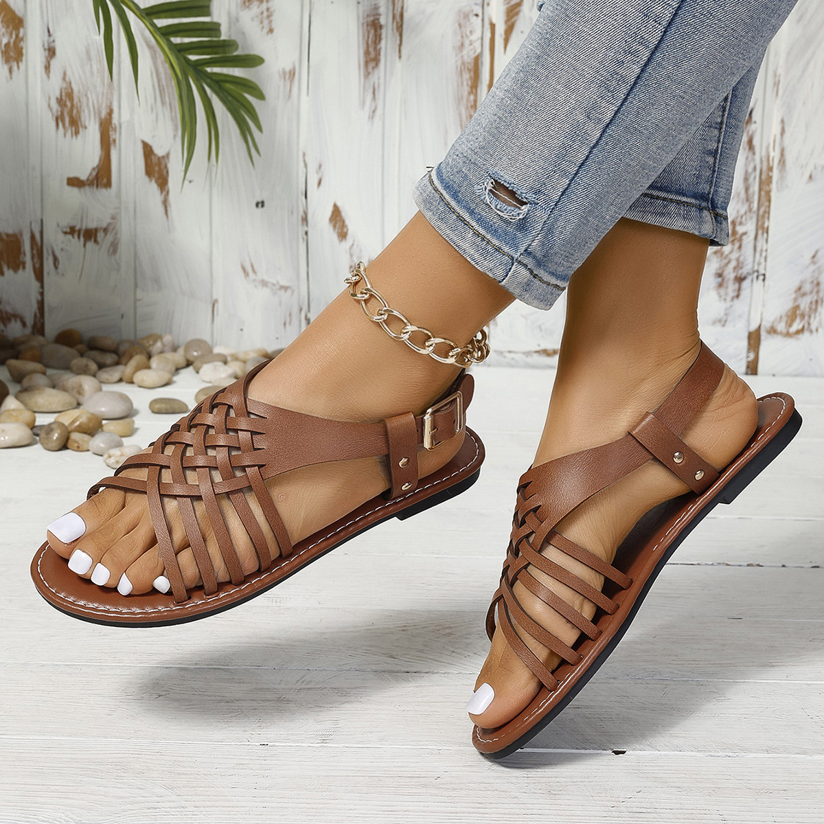 European and American Foreign Trade Large Size Flat Buckle Open Toe Sandals Women's Cross-border Retro Style Cross Belt Lightweight Beach Sandals