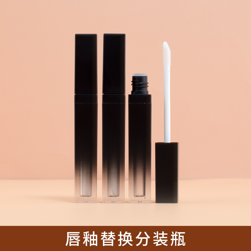 Lip Glaze Tube Lip Honey Empty Tube Concealer Tube Lip Glaze Tube Empty Tube Lip Gloss Bottled to Avoid Light Portable Travel Replacement