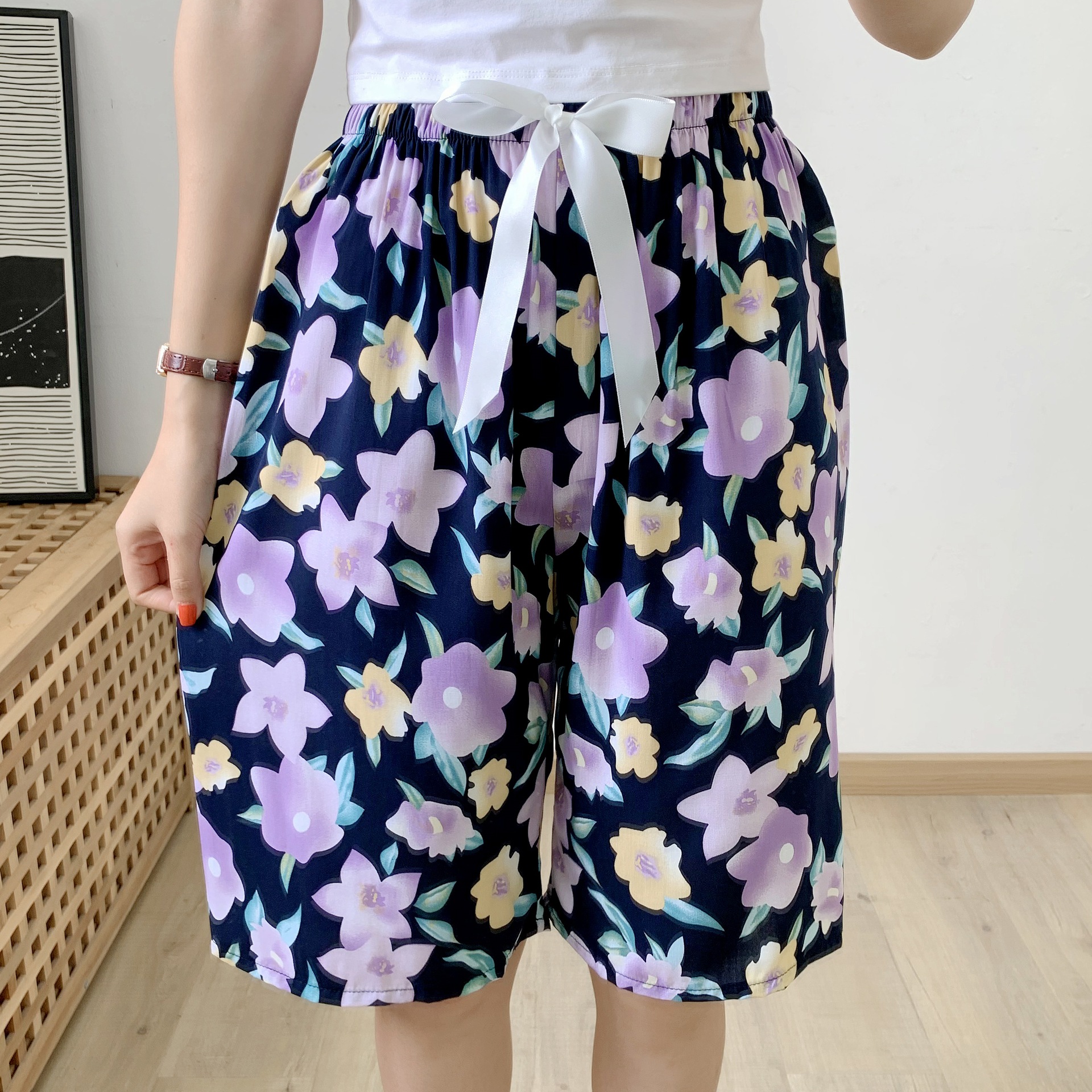 Women's cotton silk pajama pants summer thin plus size loose artificial cotton thick beach pants can be worn outside home pants floral middle pants