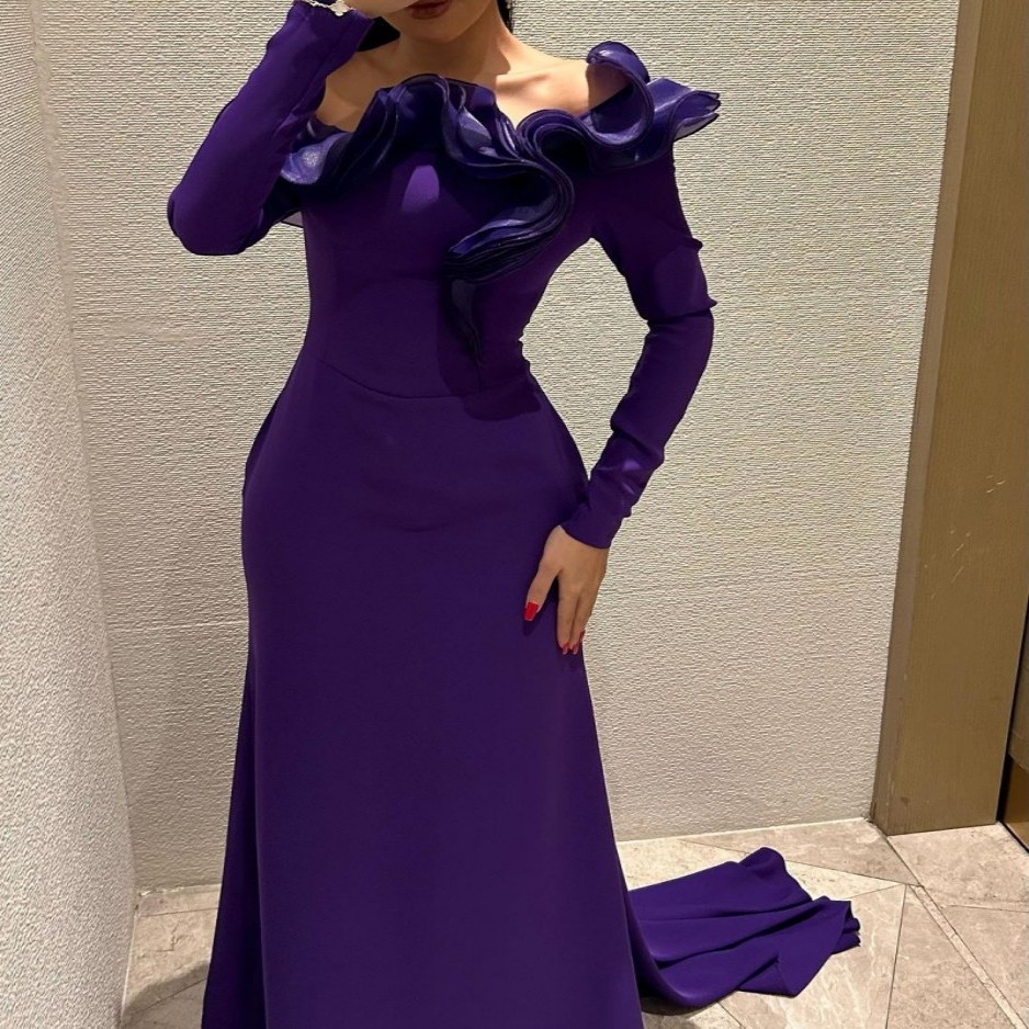 Picture of 2024 autumn and winter new cross-border foreign trade women's independent station ebay sexy trailing lace ball evening dress