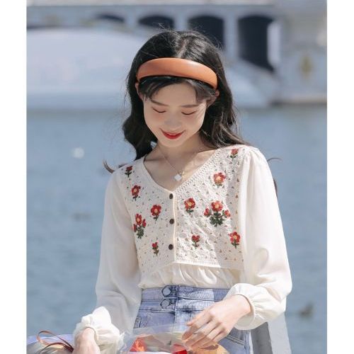 Picture of French Design Sense Striped Crochet Hollow Shirt Autumn New Niche Knitted All-match Puff Sleeve Top Trendy Version